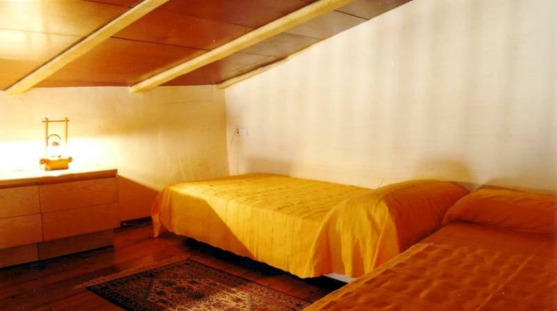 Two-Bedroom House,855414320:JPEG